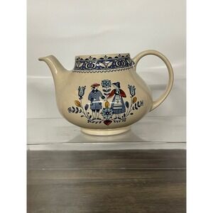 Johnson Bros Hearts & Flowers Teapot Old Granite Ironstone England Cream Blue